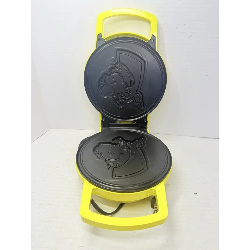 Vintage 2003 Salton Scooby-Doo Waffle Maker SD8WAF Yellow Tested Works